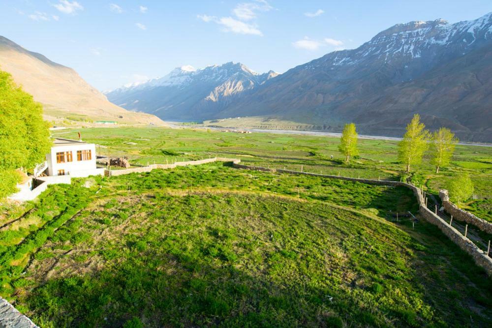 The Alpinist Cafe And Retreat Hotel Каза Екстериор снимка